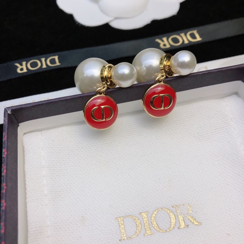 chr1st1an D10r earrings